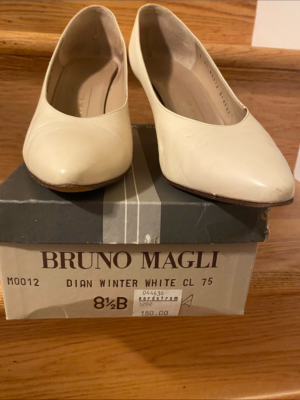 Bruno Magli Cream Leather Pointed-Toe Pumps